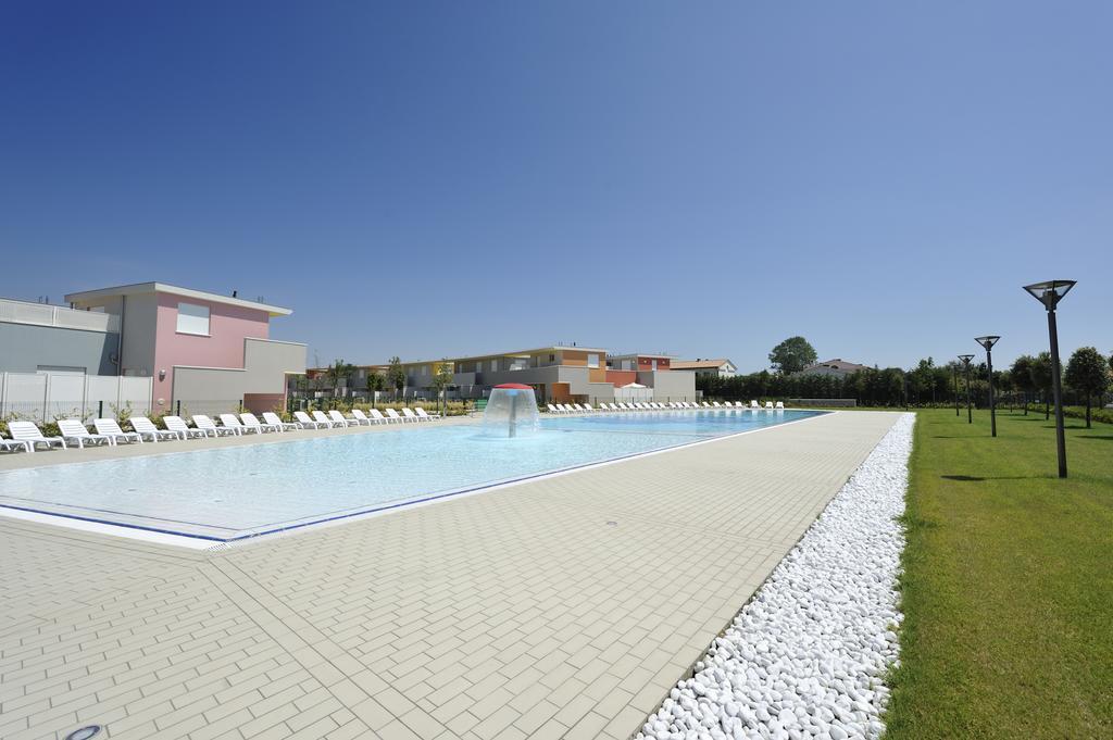 Bosco Dell'Impero Nettuno Lägenhet Bibione Exteriör bild